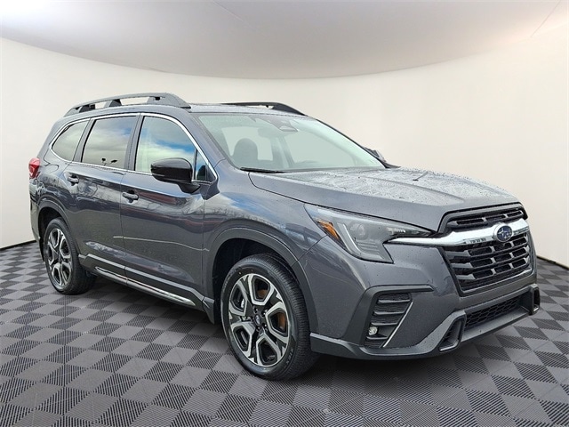 2026 Subaru Ascent Limited's photo