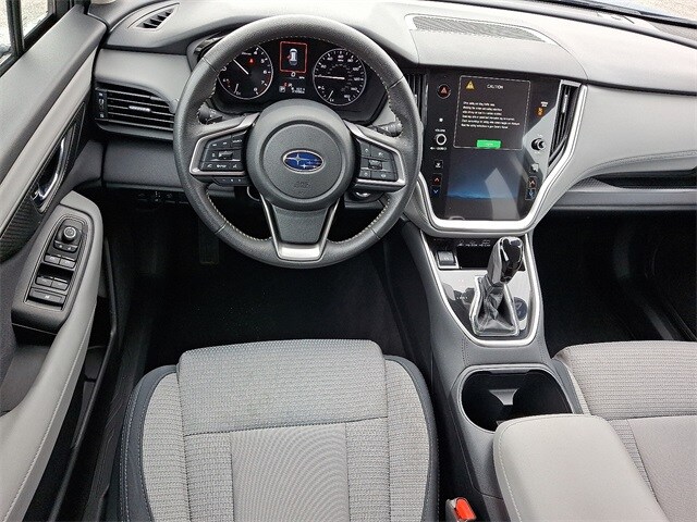 2025 Subaru Outback Premium photo 2