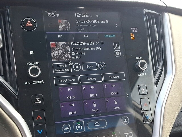 2021 Subaru Outback Premium photo 2