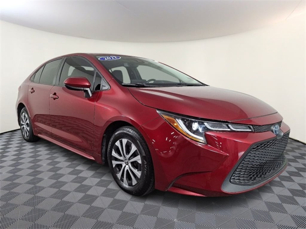 Used 2022 Toyota Corolla Hybrid LE Sedan