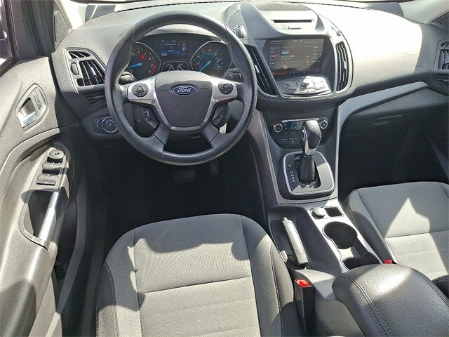 2014 Ford Escape SE photo 2