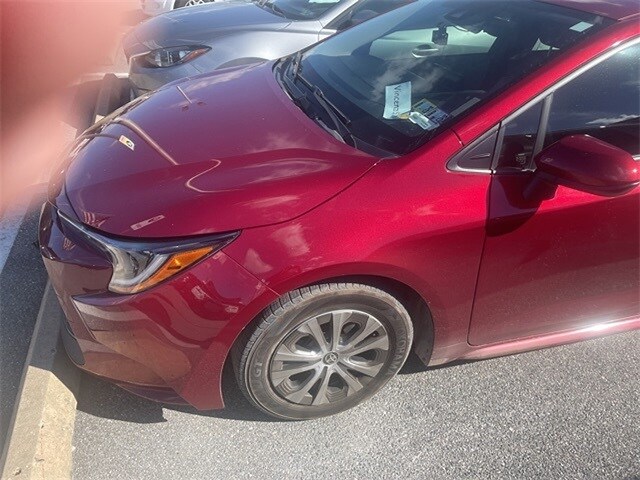 2022 Toyota Corolla Hybrid LE photo 3