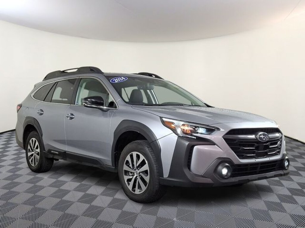 Used 2024 Subaru Outback Premium SUV