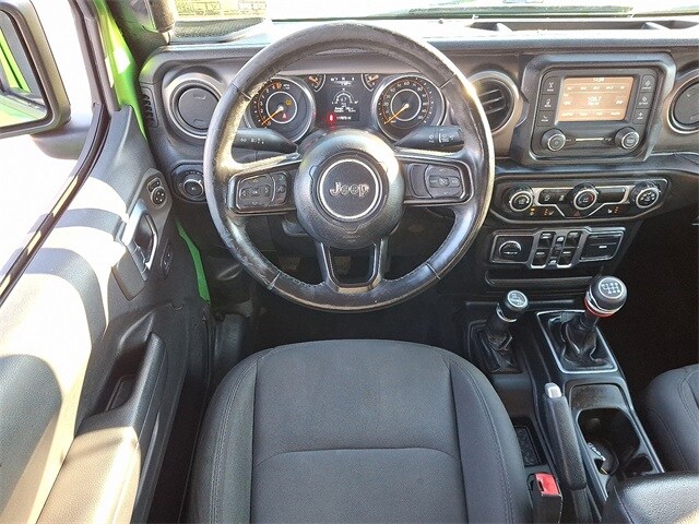 2018 Jeep Wrangler Unlimited Sport S photo 2