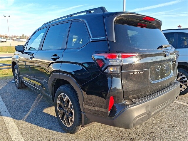 2026 Subaru Forester Premium Base photo 3