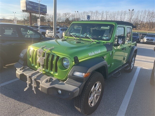2018 Jeep Wrangler Unlimited Sport S photo 3