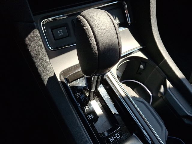 2026 Subaru Ascent Limited Bronze Edition - Photo 13