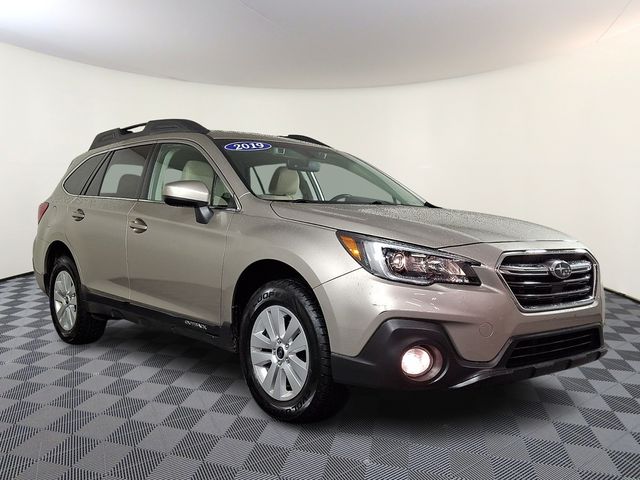 2019 Subaru Outback 2.5i Premium's photo