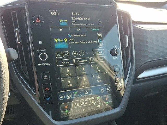 2025 Subaru Forester Premium photo 3