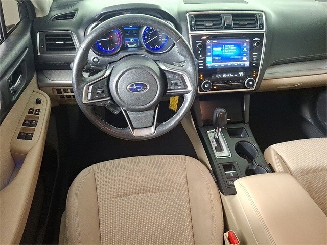 2019 Subaru Outback 2.5i Premium photo 2