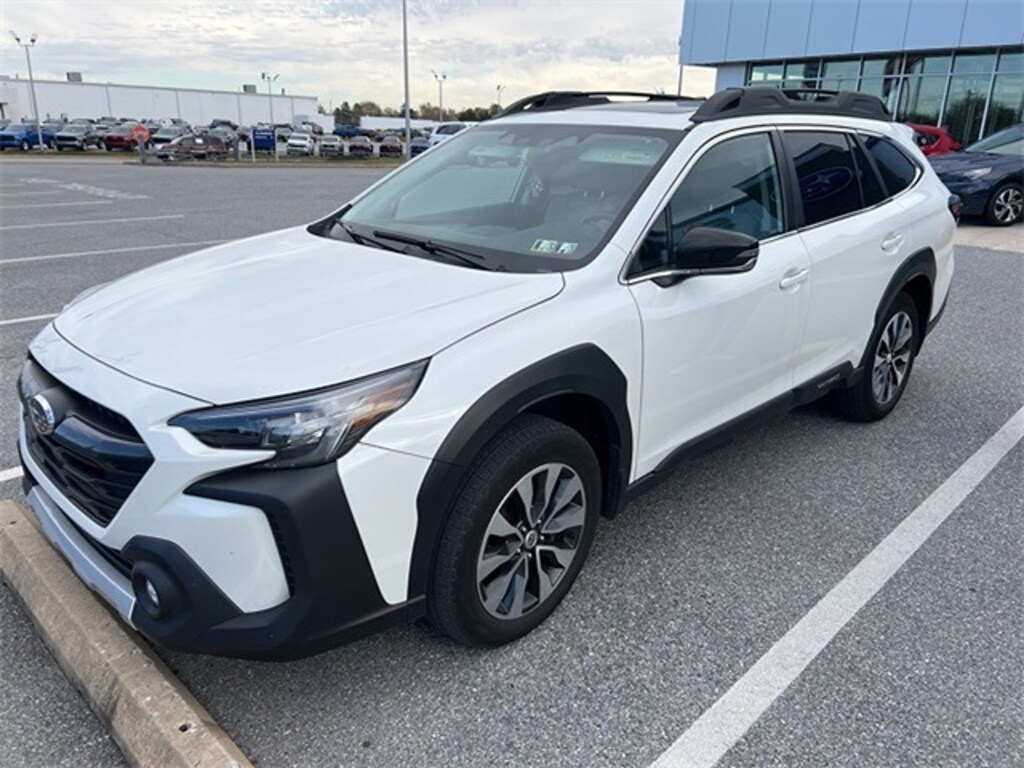 Used 2023 Subaru Outback Limited SUV