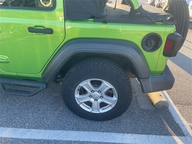 2018 Jeep Wrangler Unlimited Sport S photo 4