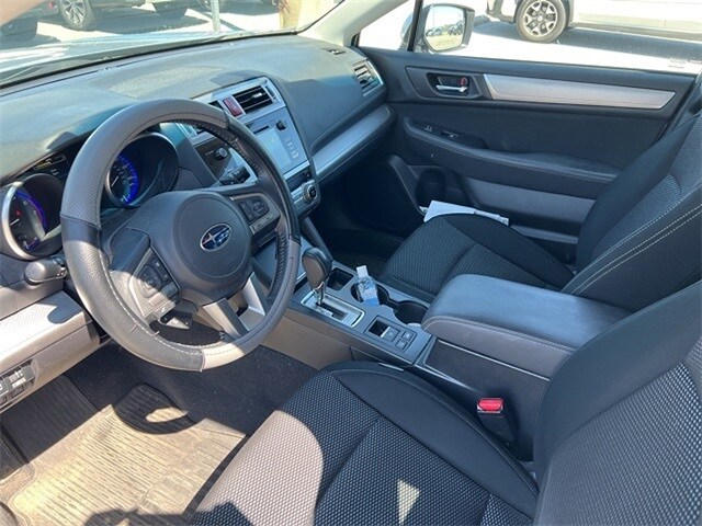 2016 Subaru Outback 2.5i Premium photo 4
