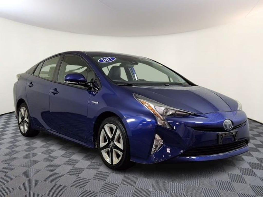 Used 2017 Toyota Prius Three Touring Hatchback