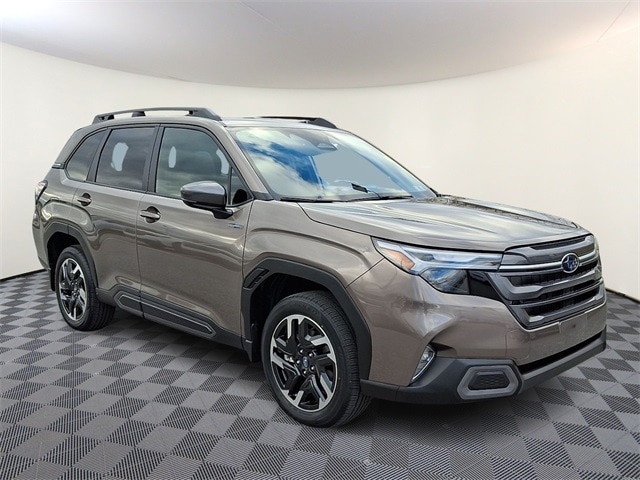 2025 Subaru Forester Limited's photo