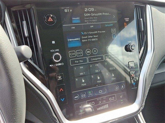 2025 Subaru Outback Premium photo 3