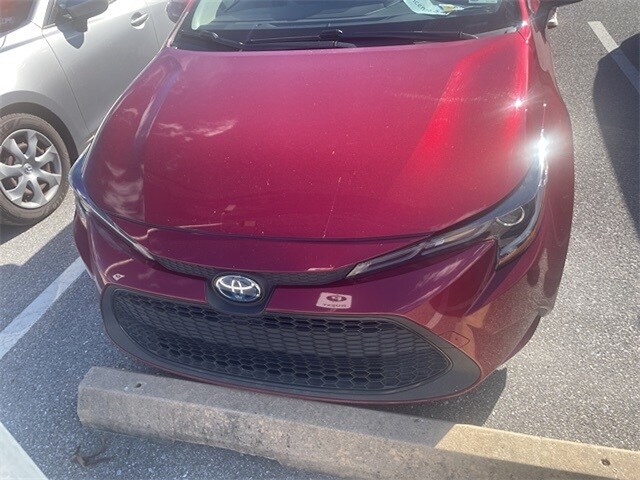 2022 Toyota Corolla Hybrid LE photo 2