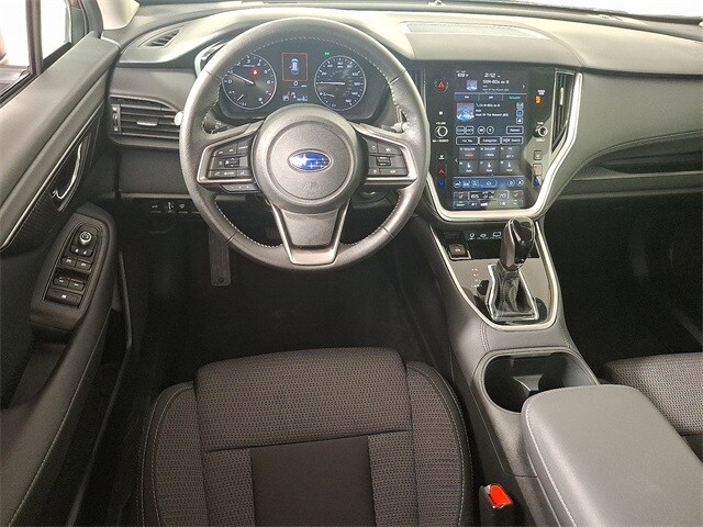 2025 Subaru Outback Premium photo 2