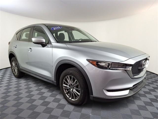 2018 Mazda CX-5 Sport's photo