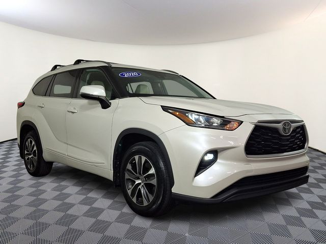 2020 Toyota Highlander SUV 