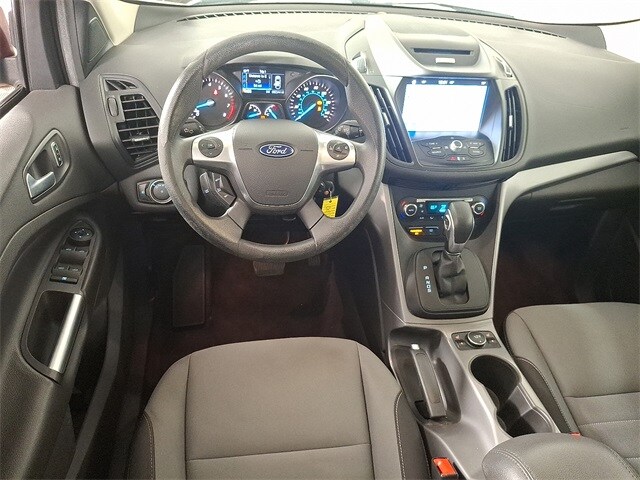 2016 Ford Escape SE photo 2