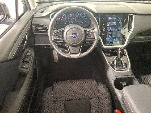 2025 Subaru Outback Premium photo 2