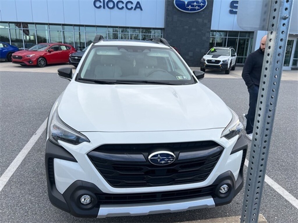 Used 2023 Subaru Outback Limited SUV