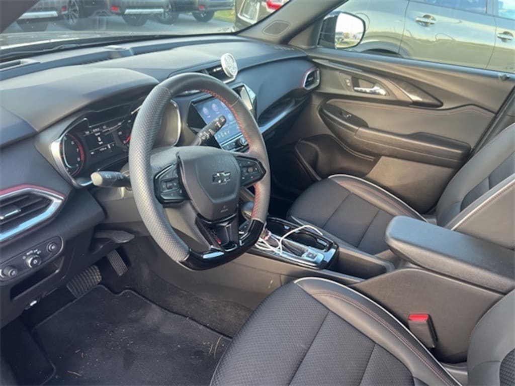 Used 2023 Chevrolet Trailblazer RS SUV