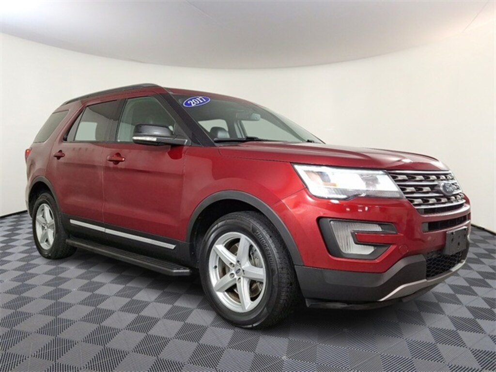Used 2017 Ford Explorer XLT SUV