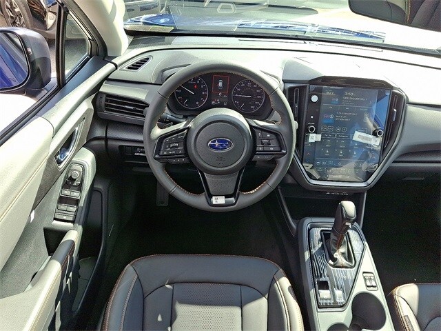 2025 Subaru Crosstrek Limited photo 2