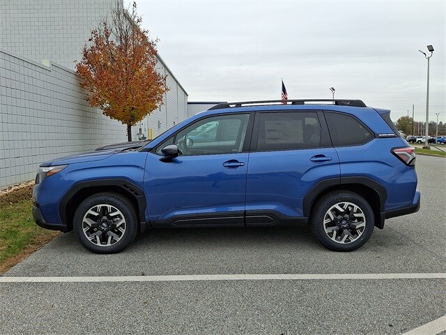 2026 Subaru Forester Premium photo 3