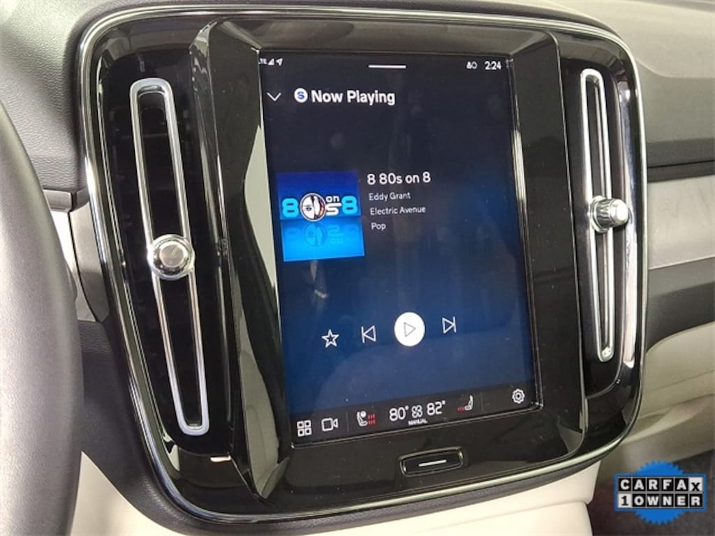 Used 2024 Volvo XC40 Ultimate SUV