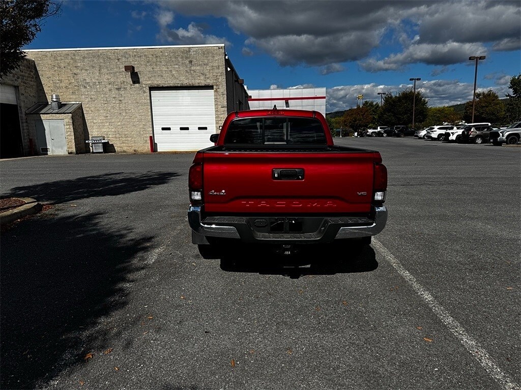 2023 Toyota Tacoma SR5 photo 2