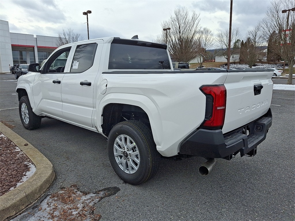 New 2025 Toyota Tacoma SR Truck