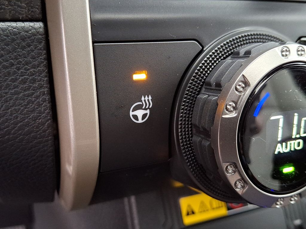 2026 Toyota Tacoma Limited - Photo 16