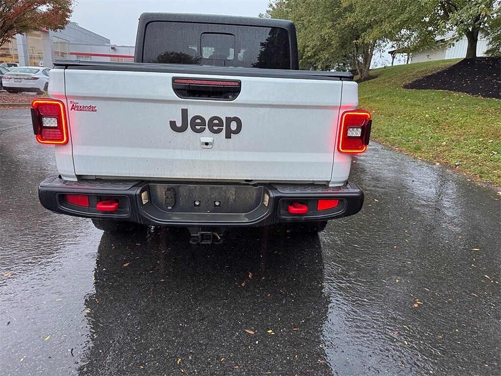 2024 Jeep Gladiator Rubicon photo 2