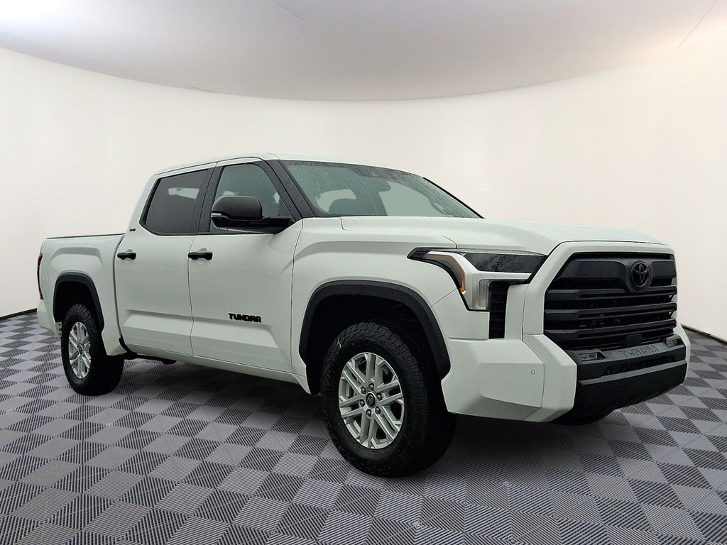 2022 Toyota Tundra - Image 1