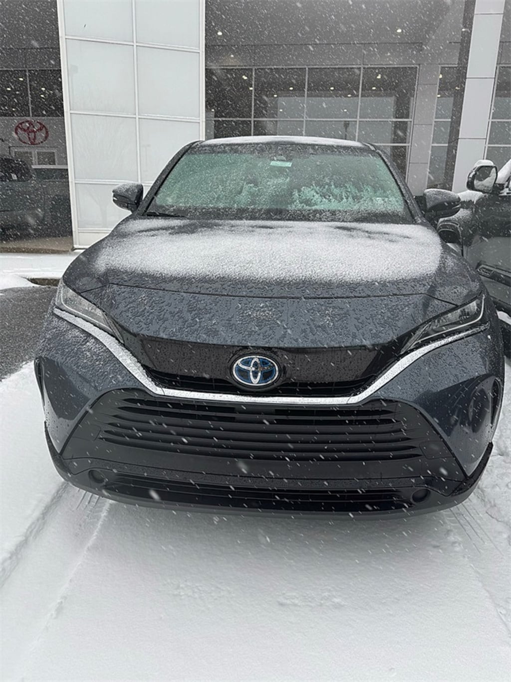 Used 2022 Toyota Venza LE SUV