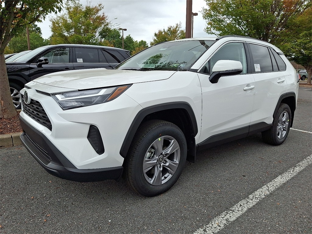 New 2025 Toyota RAV4 XLE Sport Utility