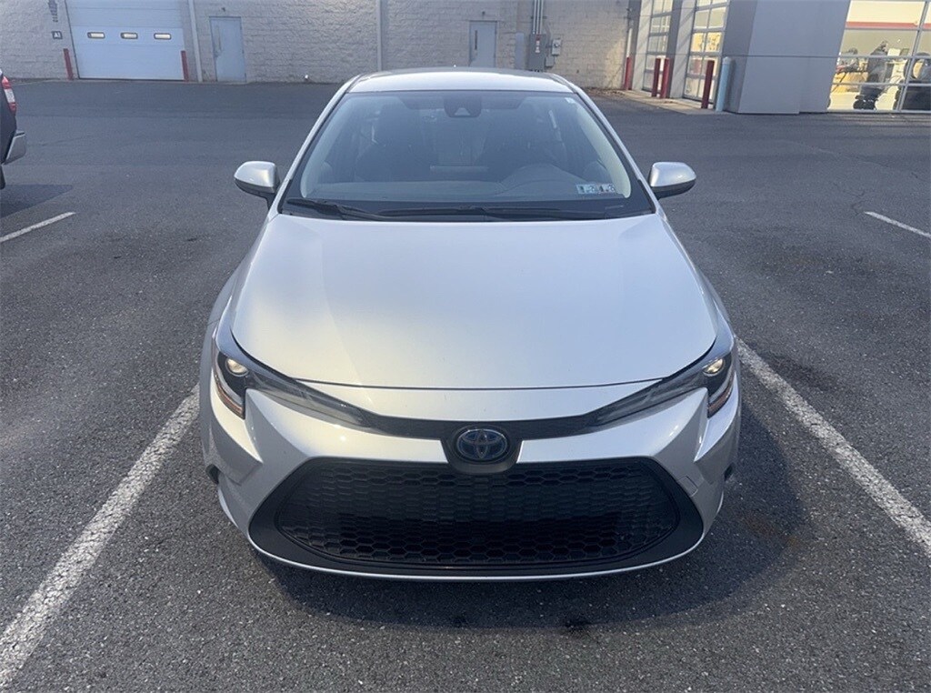 2022 Toyota Corolla Hybrid LE photo 4