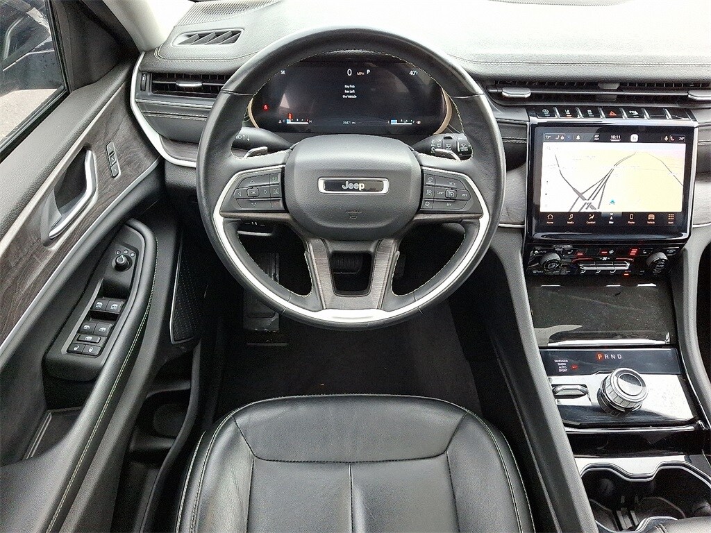 2021 Jeep Grand Cherokee Limited photo 2
