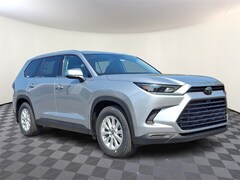 2025 Toyota Grand Highlander XLE XLE FWD