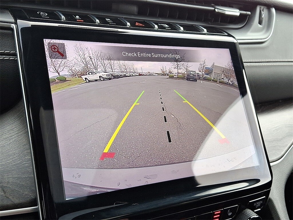 2021 Jeep Grand Cherokee Limited photo 4