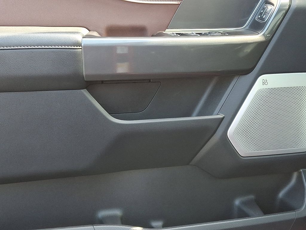 2023 Ford F-150 Lariat - Photo 14