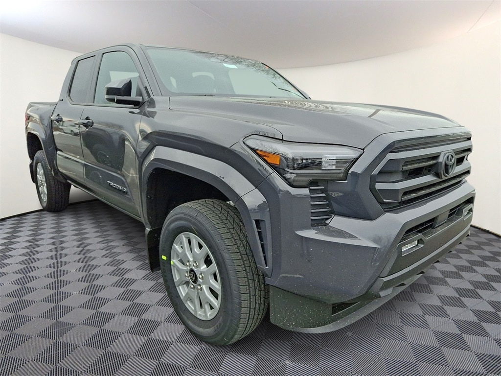 2026 Toyota Tacoma SR5's photo