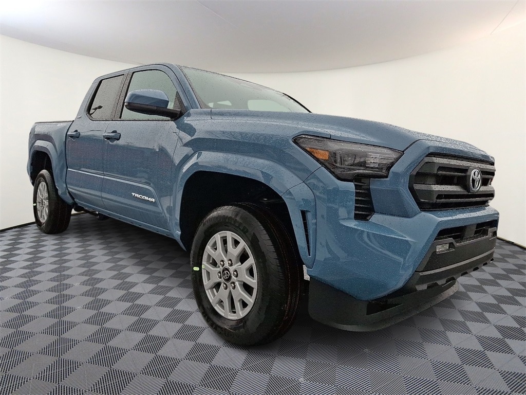 2026 Toyota Tacoma SR5's photo