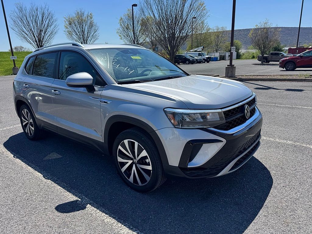 2023 Volkswagen Taos SE