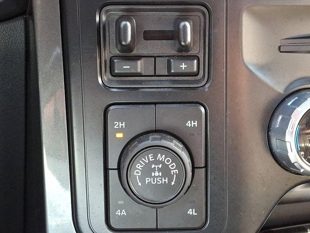 2023 Ford F-150 Lariat - Photo 25
