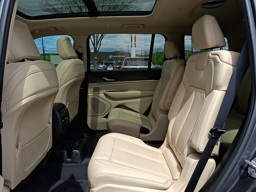 2021 Jeep Grand Cherokee L Limited - Photo 12