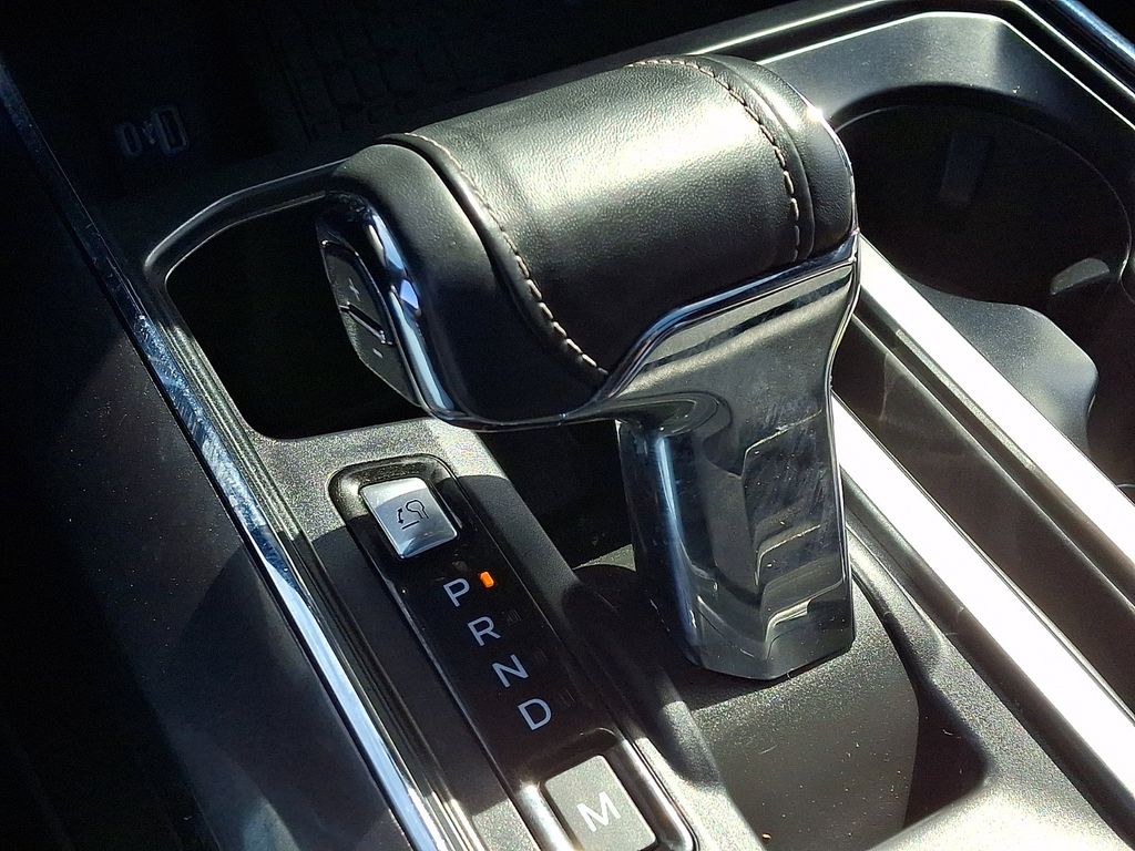 2023 Ford F-150 Lariat - Photo 17